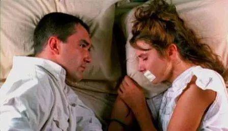 绑着我爱着我在线观看,浪漫爱情剧在线观看指南 第2张 绑着我爱着我在线观看,浪漫爱情剧在线观看指南 第2张